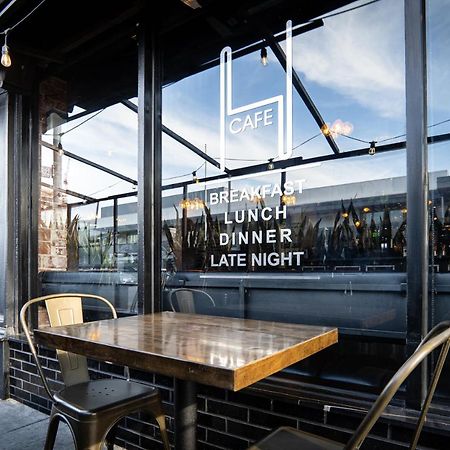 H By H Hospitality Hotel Los Angeles Exterior foto