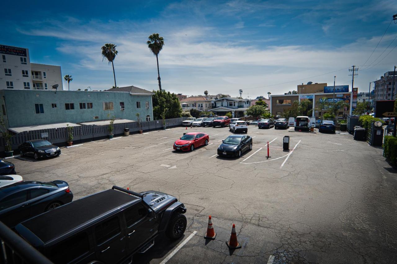 H By H Hospitality Hotel Los Angeles Exterior foto