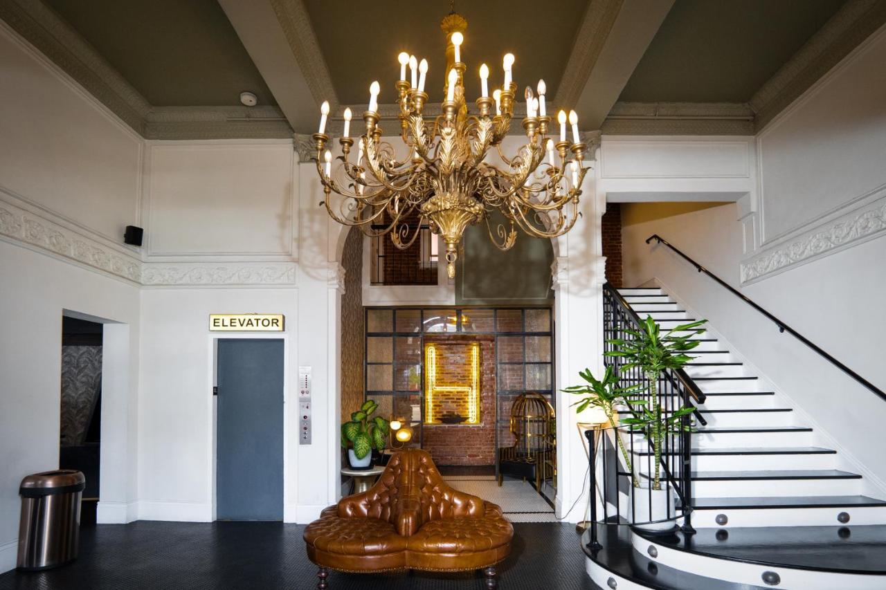 H By H Hospitality Hotel Los Angeles Exterior foto