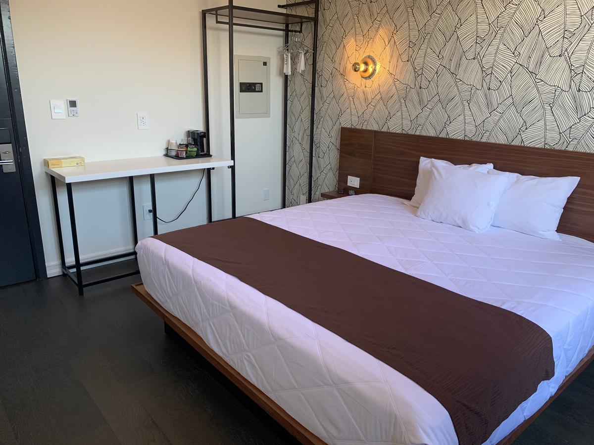 H By H Hospitality Hotel Los Angeles Exterior foto