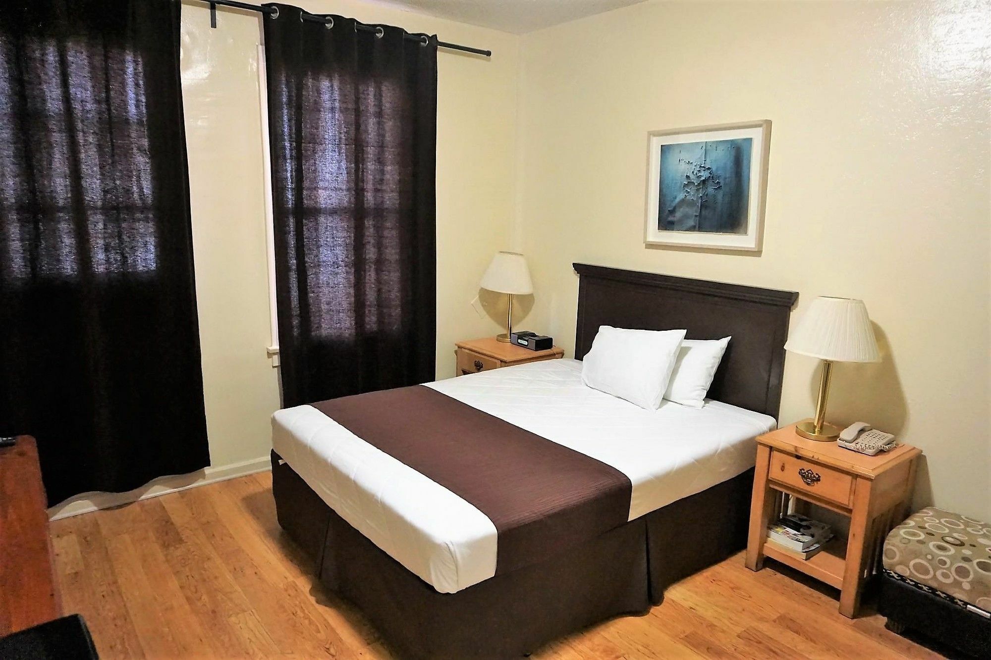 H By H Hospitality Hotel Los Angeles Exterior foto