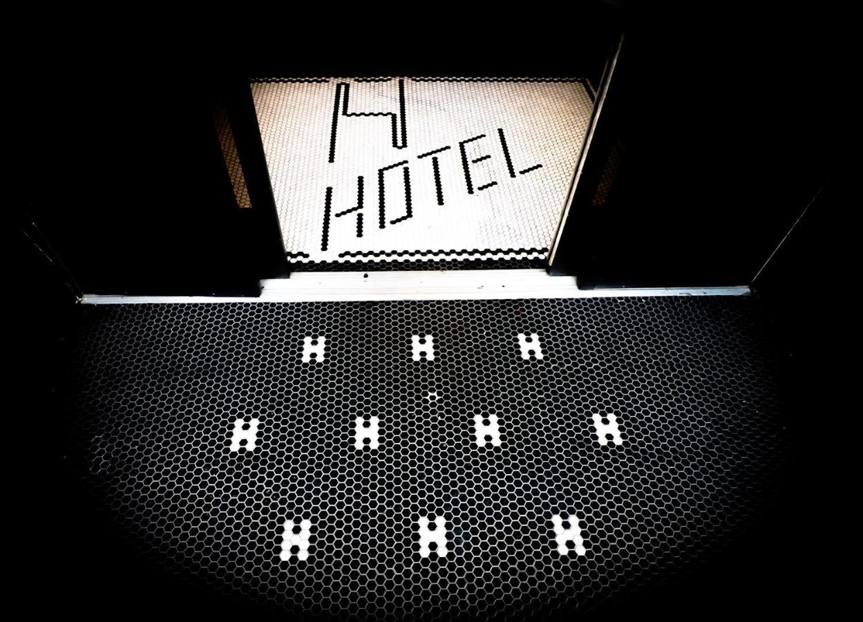 H By H Hospitality Hotel Los Angeles Exterior foto